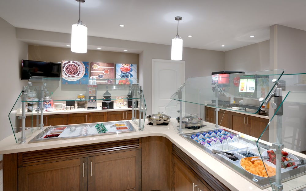 Staybridge Suites Lehi Traverse Ridge Center by IHG - photo 32