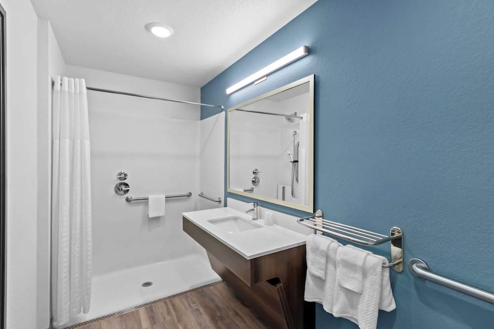 WoodSpring Suites Beaverton Portland West - photo 26