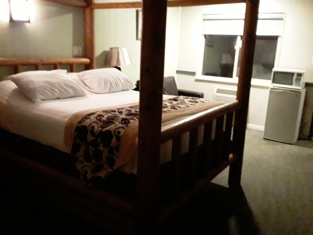 Sage Motel - photo 6