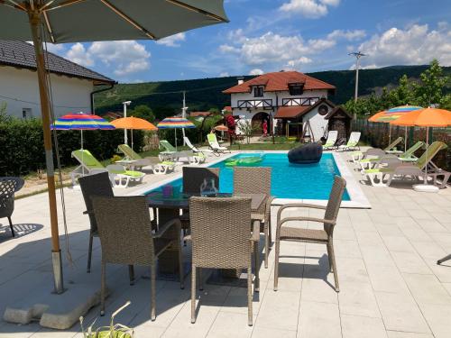 Holiday Home Bonum — 4-Star Luxury Hotel in Bihac, Bosnia and Herzegovina