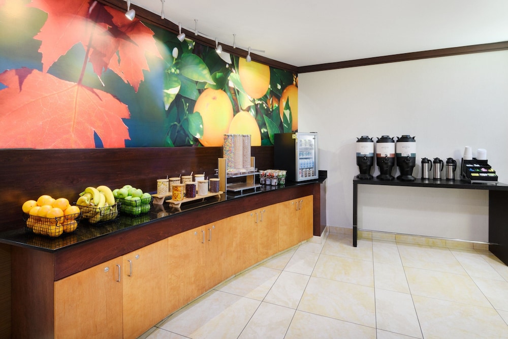 Fairfield Inn & Suites by Marriott Fort Pierce - photo 28