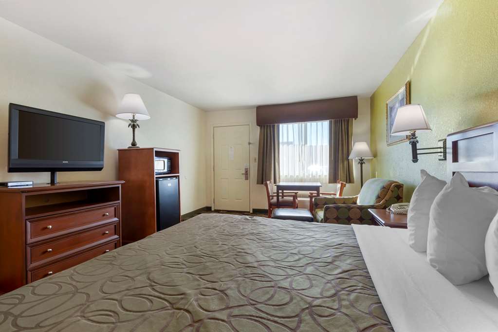 Best Western Caprock Inn - photo 11