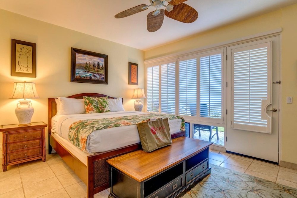 K B M Resorts Kbv 14g4 Renovated 2bd Chefs Kitchen 3 Balconies Sweeping Ocean Views — 4-Star Luxury Hotel in Lahaina, United States