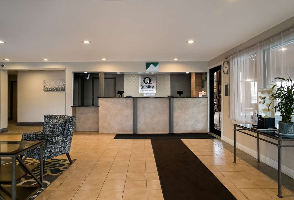 Quality Inn Grand Blanc Flint South - photo 4