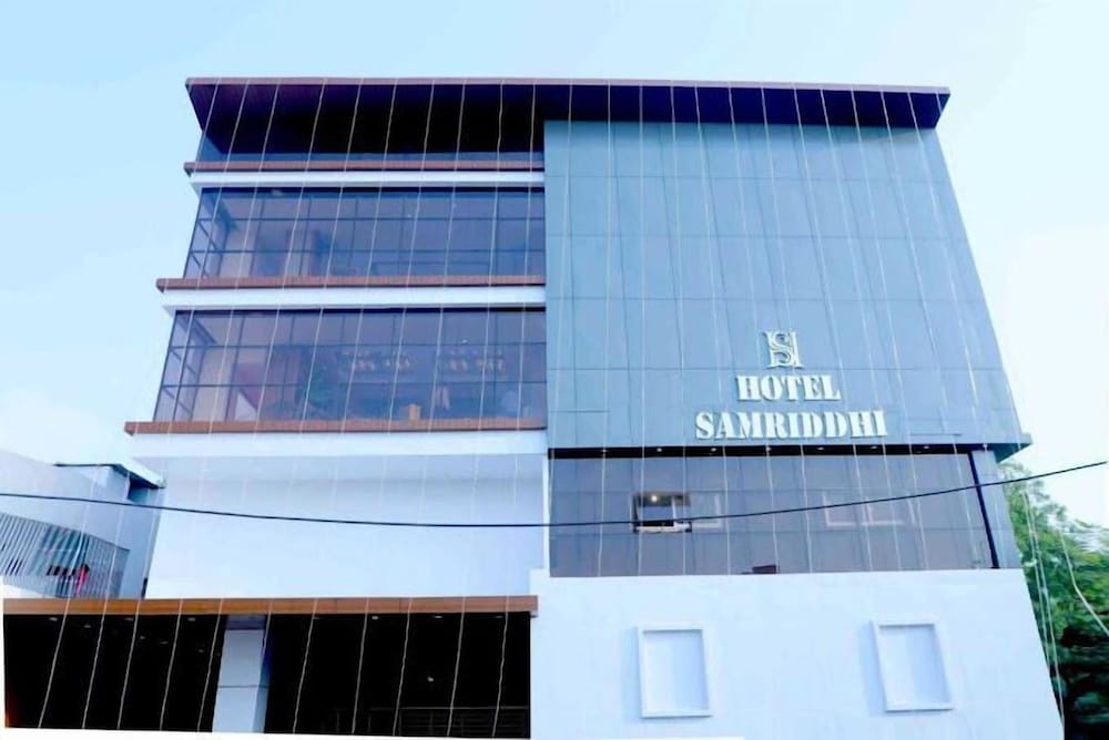 Hotel Samriddhi - carbon neutral hotel in Arrah