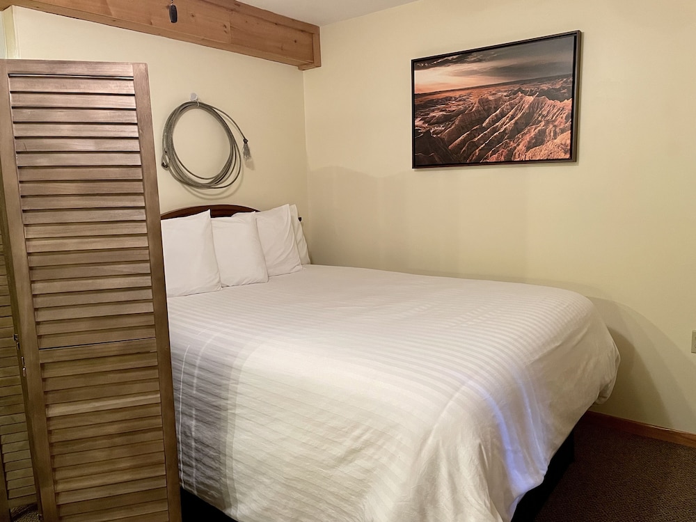 Whitetail Creek Resort - photo 36