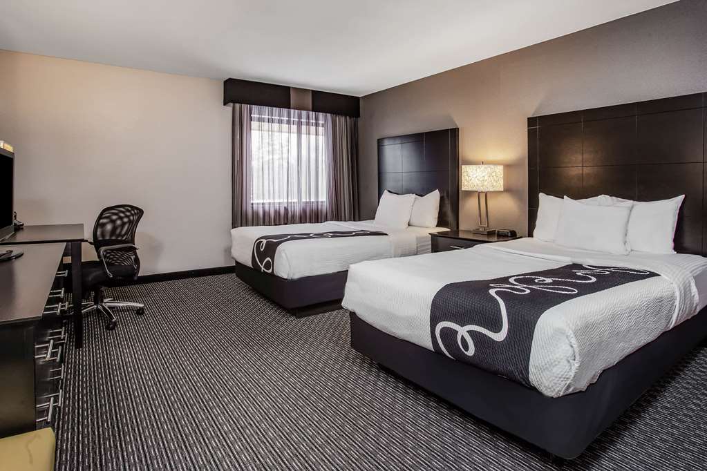 La Quinta Inn by Wyndham Oshkosh - photo 35