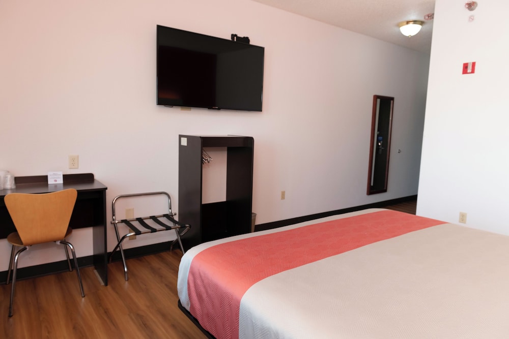 Motel 6 Lincoln Ne - photo 16