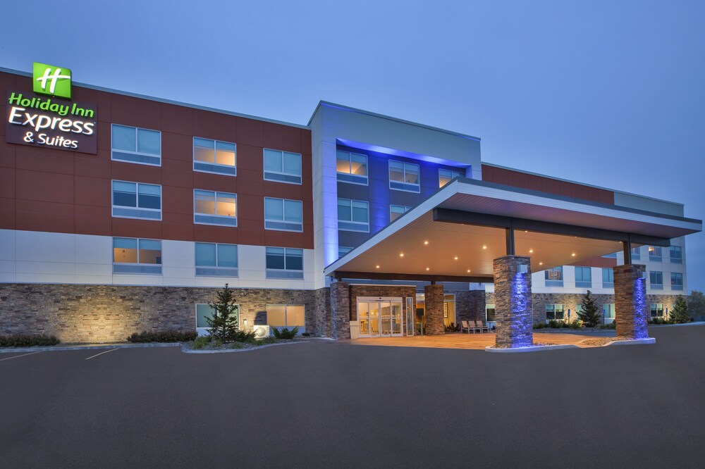 Holiday Inn Express & Suites Parkersburg East by IHG - photo 2