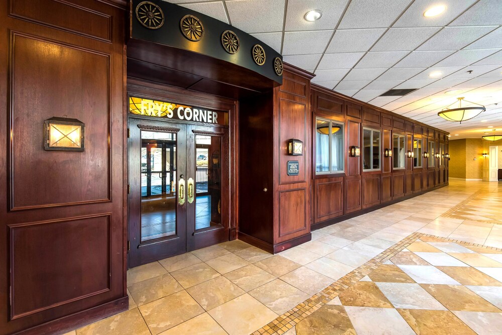 Red Lion Hotel St Joseph - photo 39