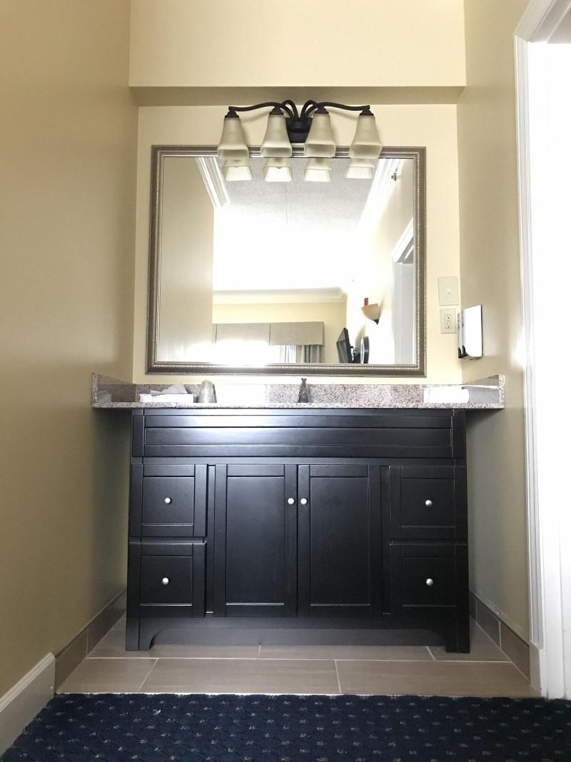 Asbury Inn & Suites - photo 19