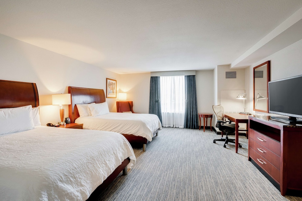 Hilton Garden Inn Milwaukee Airport - photo 16