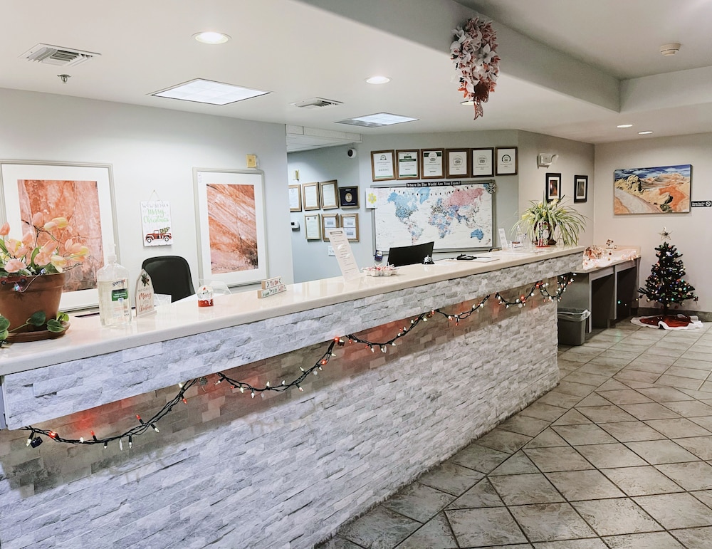 North Shore Inn at Lake Mead - photo 16