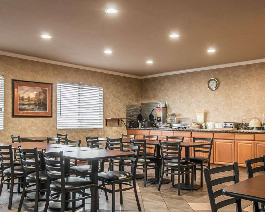 Quality Inn Temecula Valley Wine Country - photo 32
