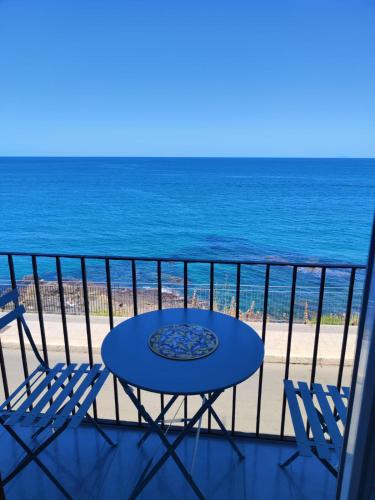 Scinniamare — 4-Star Luxury Hotel in Cefalu, Italy