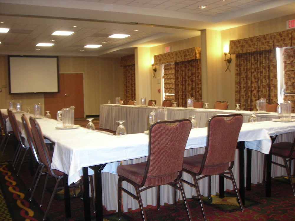 Hilton Garden Inn Jackson Pearl - photo 67