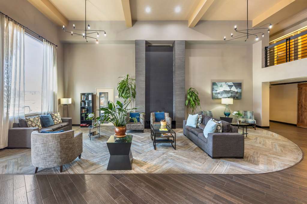 Best Western Plus North Las Vegas Inn & Suites - photo 2