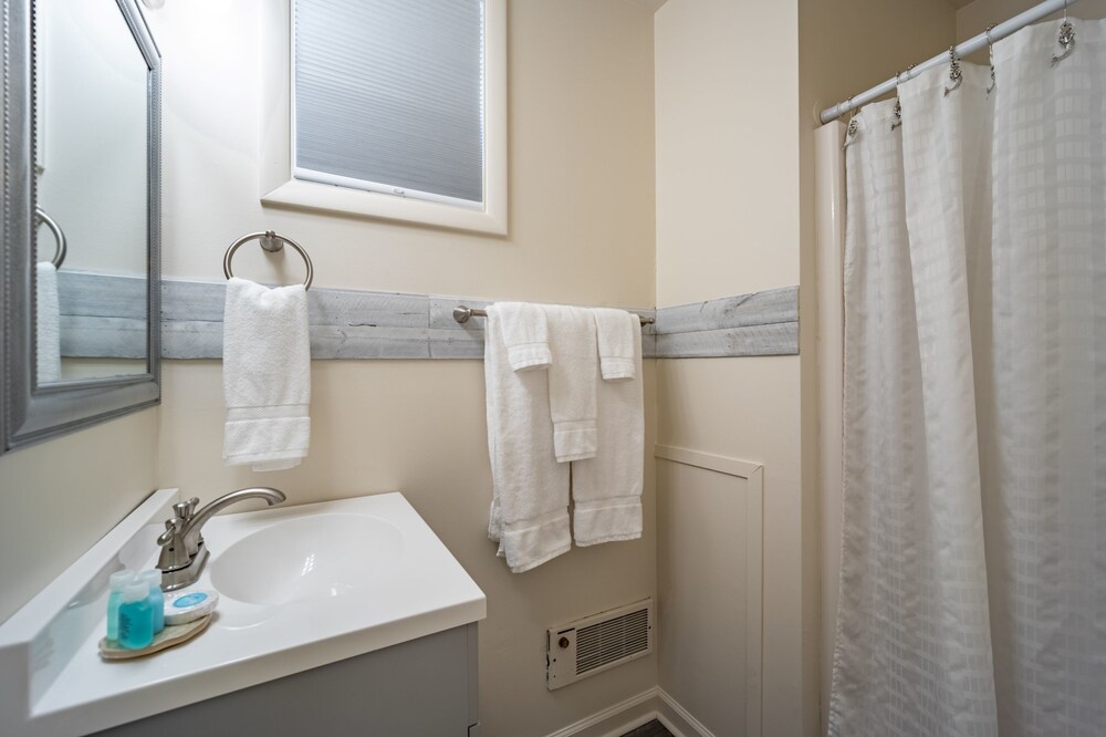 Ocean Glass Inn - photo 56