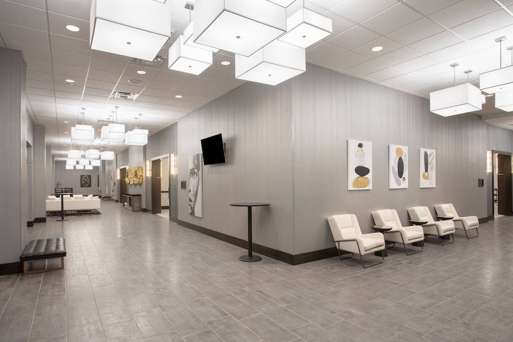 Holiday Inn Express & Suites Sioux City North Event Center by IHG - photo 52