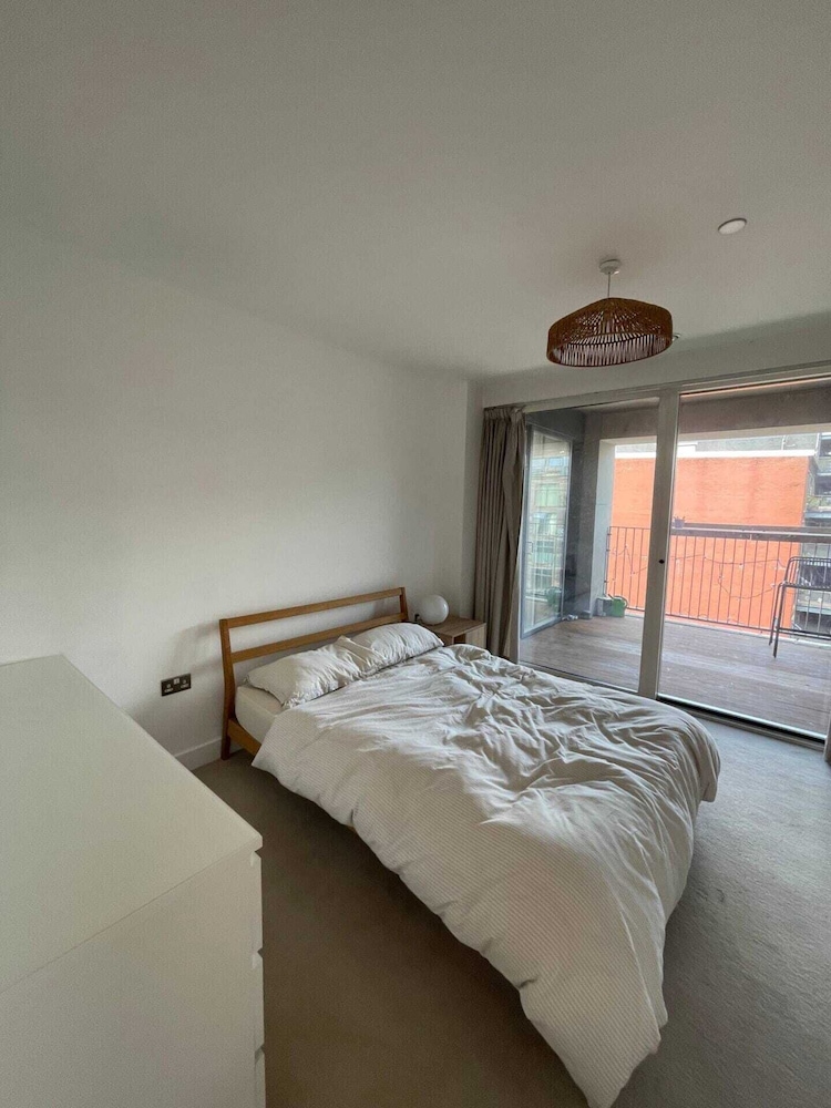 MySquare Hackney Wick Two Bedroom Apartment — 4-Star Luxury Hotel in London, United Kingdom