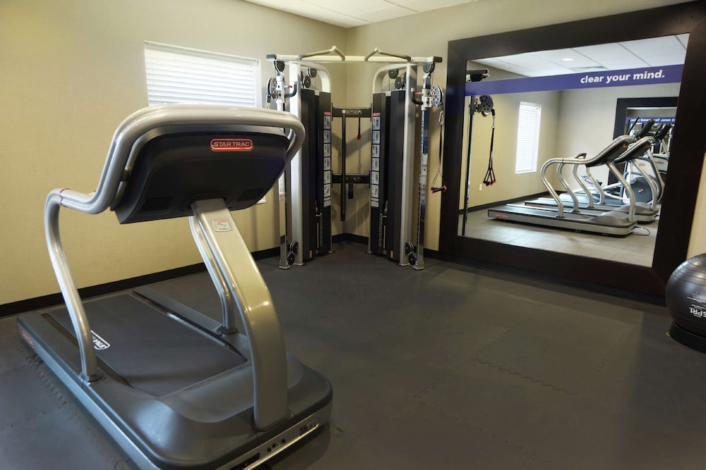 Hampton Inn & Suites Ponca City - photo 32