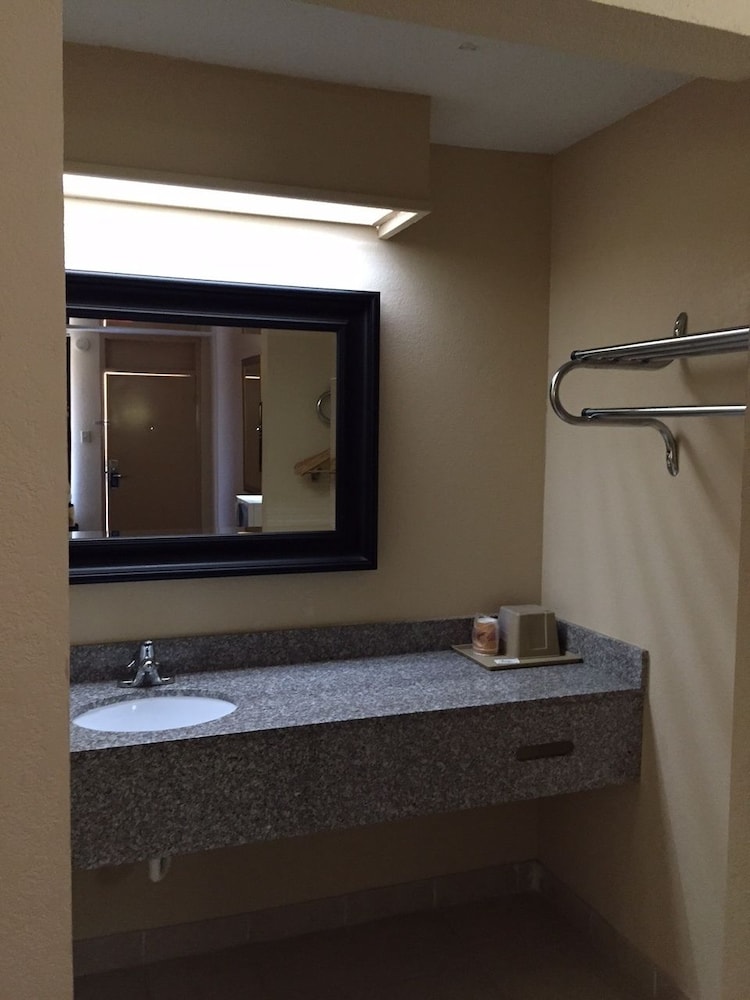 Homelodge Newnan - photo 44