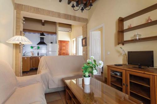 Precioso Apartamento LocalizaciA3n Ideal WiFi A C — 4-Star Luxury Hotel in Sevilla, Spain