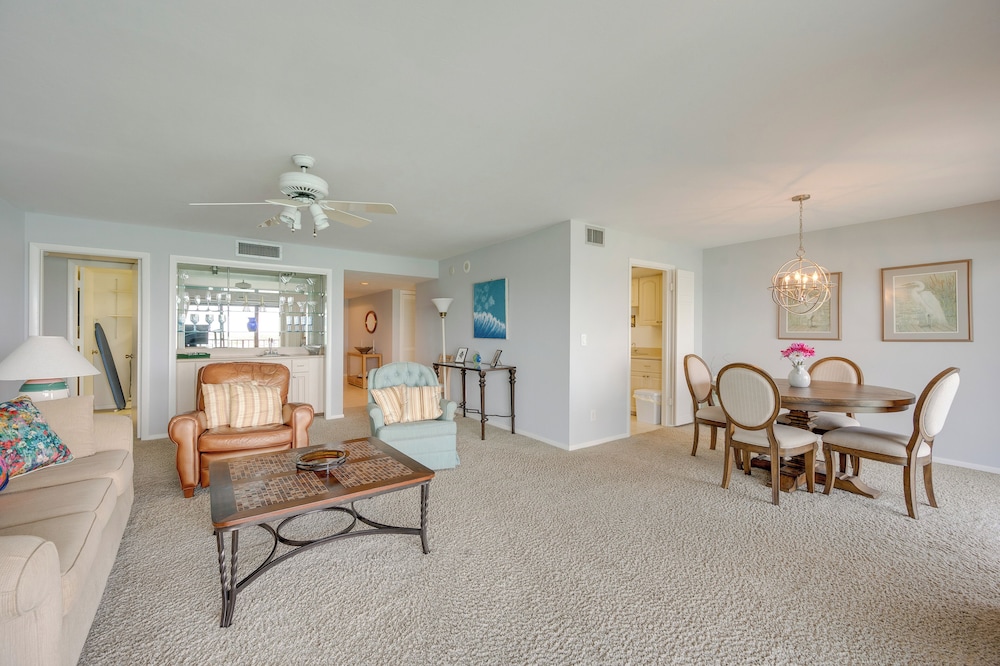 Marco Island Condo w Ocean Views Resort Perks - photo 6