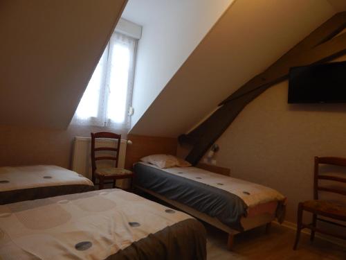 Le Lion D’or — Ouroux-Sur-Saone — photo 4