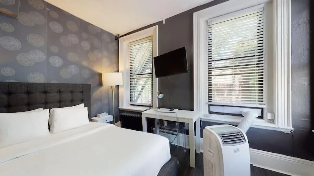 Bay Village Suites - photo 11