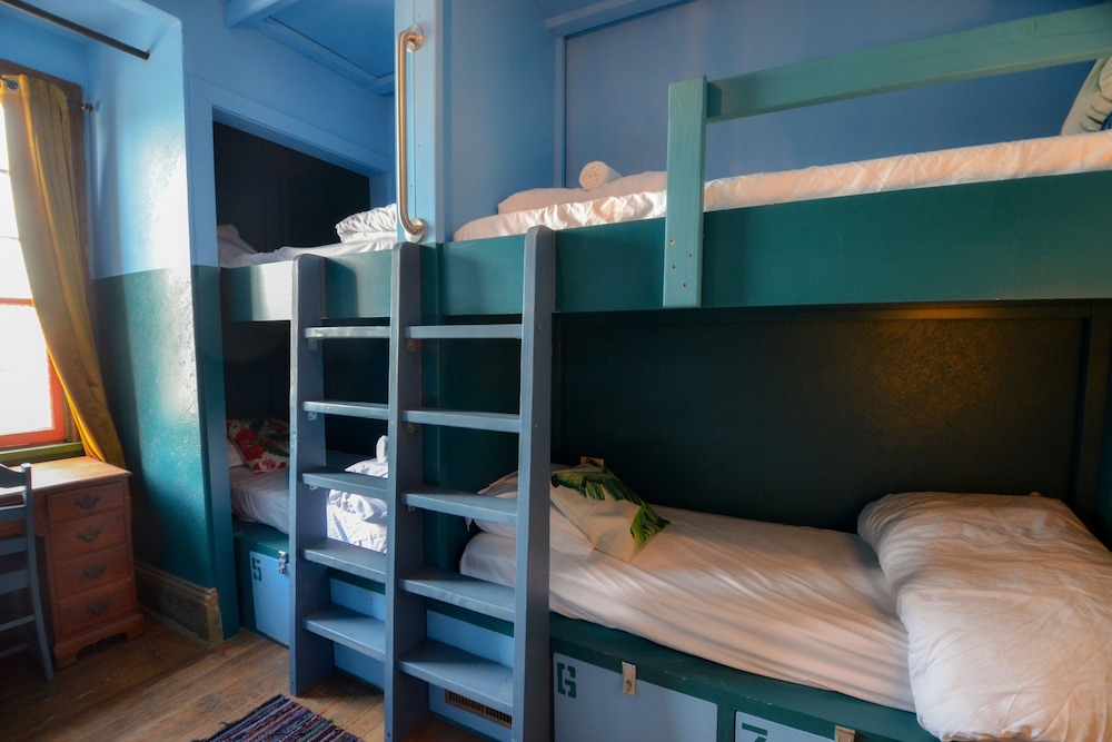 Michie Hostel - photo 15