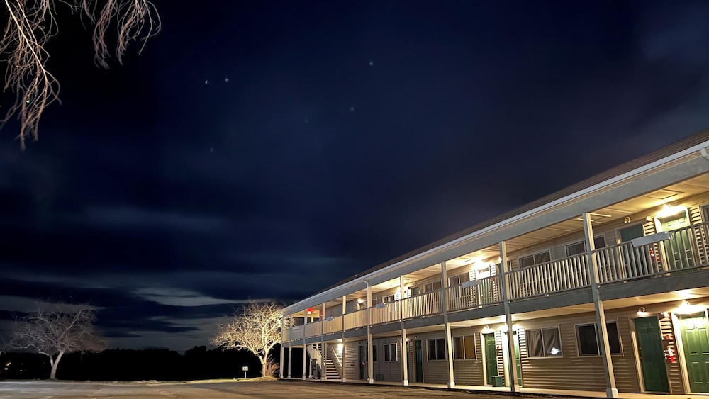 Island Pond Country Inn - photo 52