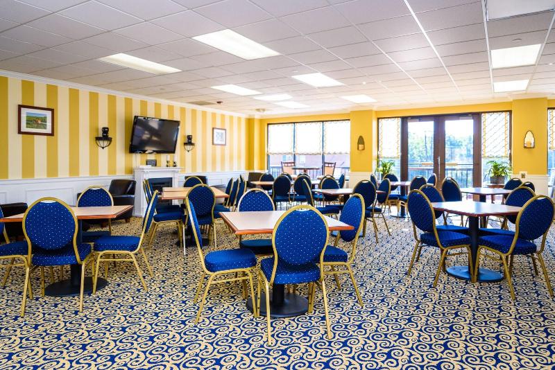 Asbury Inn & Suites - photo 40