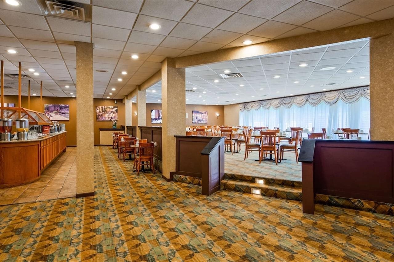 Best Western Plus Chicago Hillside - photo 2