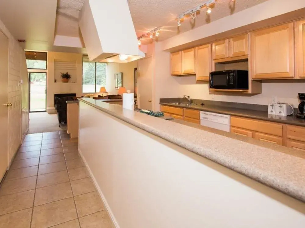 Park Avenue Condominiums Park City Resort Lodging - photo 26