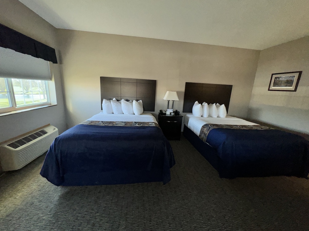 Garner Inn & Suites - photo 3