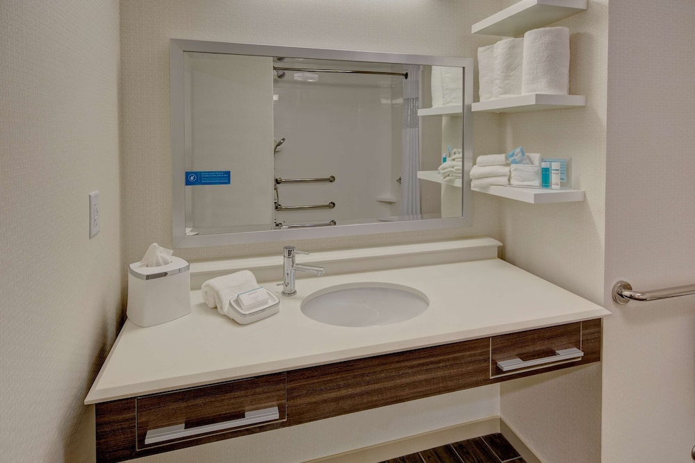 Hampton Inn & Suites Nashville Hendersonville - photo 31