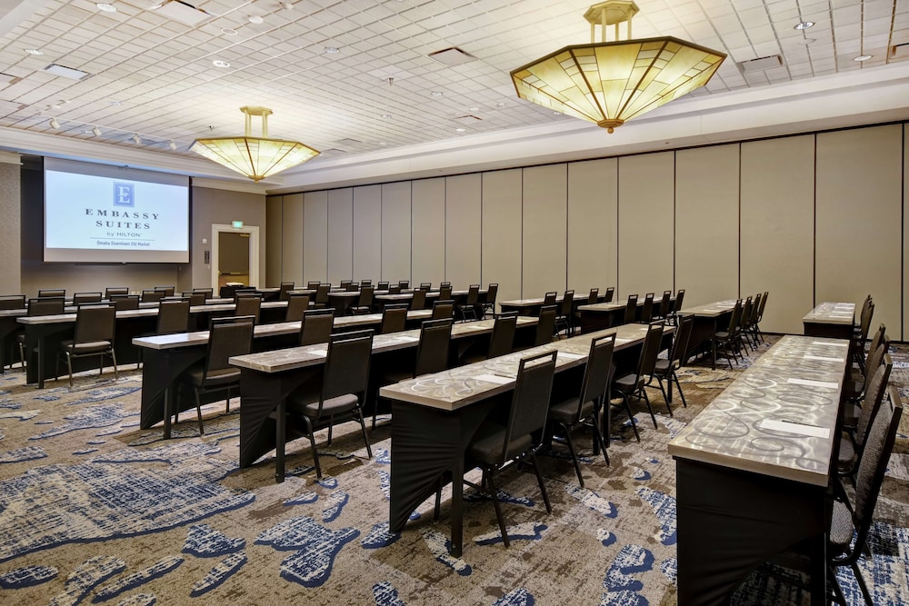 Embassy Suites by Hilton Omaha Downtown Old Market - photo 54