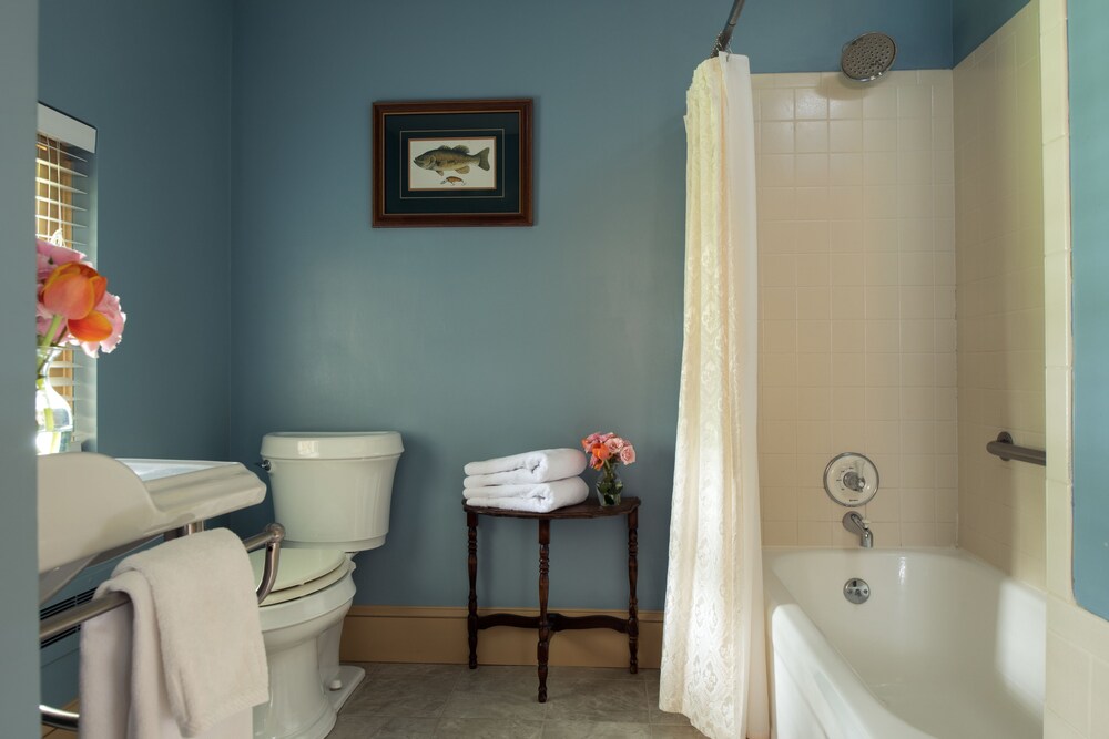 Great Oak Manor - photo 19