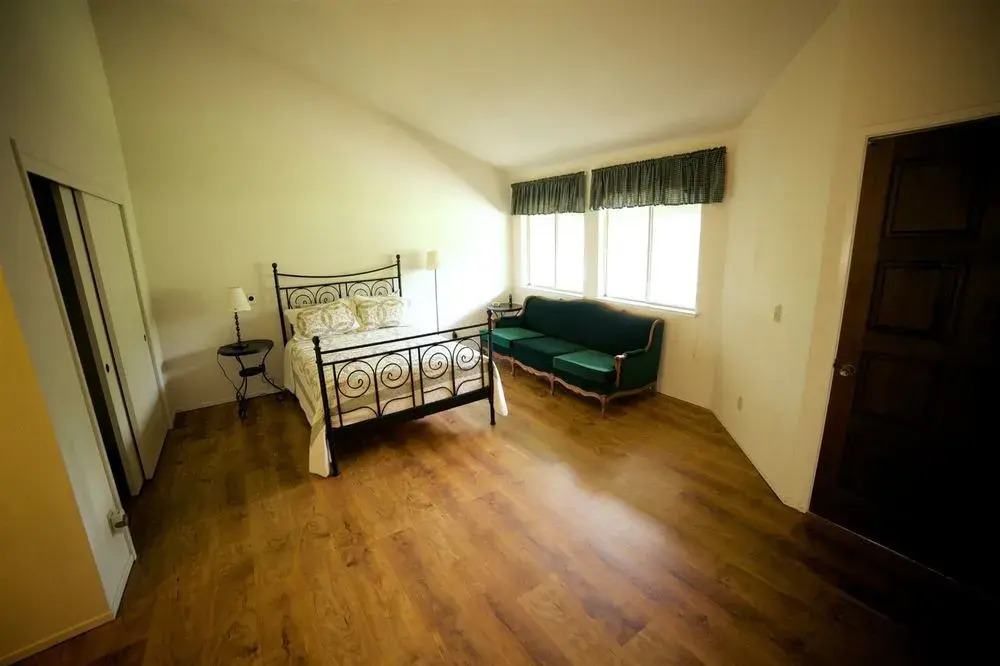 Hotel Charlotte Vacation Rentals - photo 18