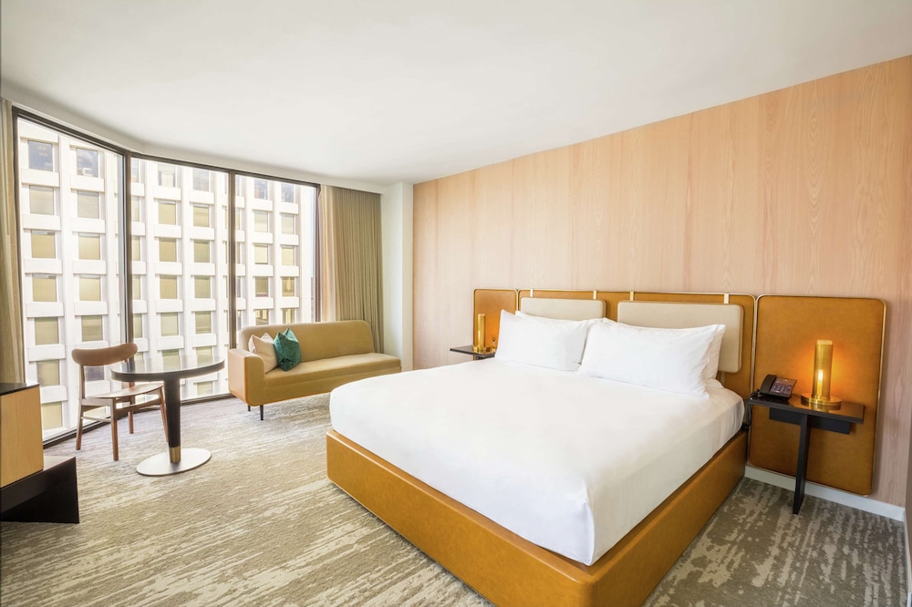 C. Baldwin Curio Collection by Hilton - photo 8