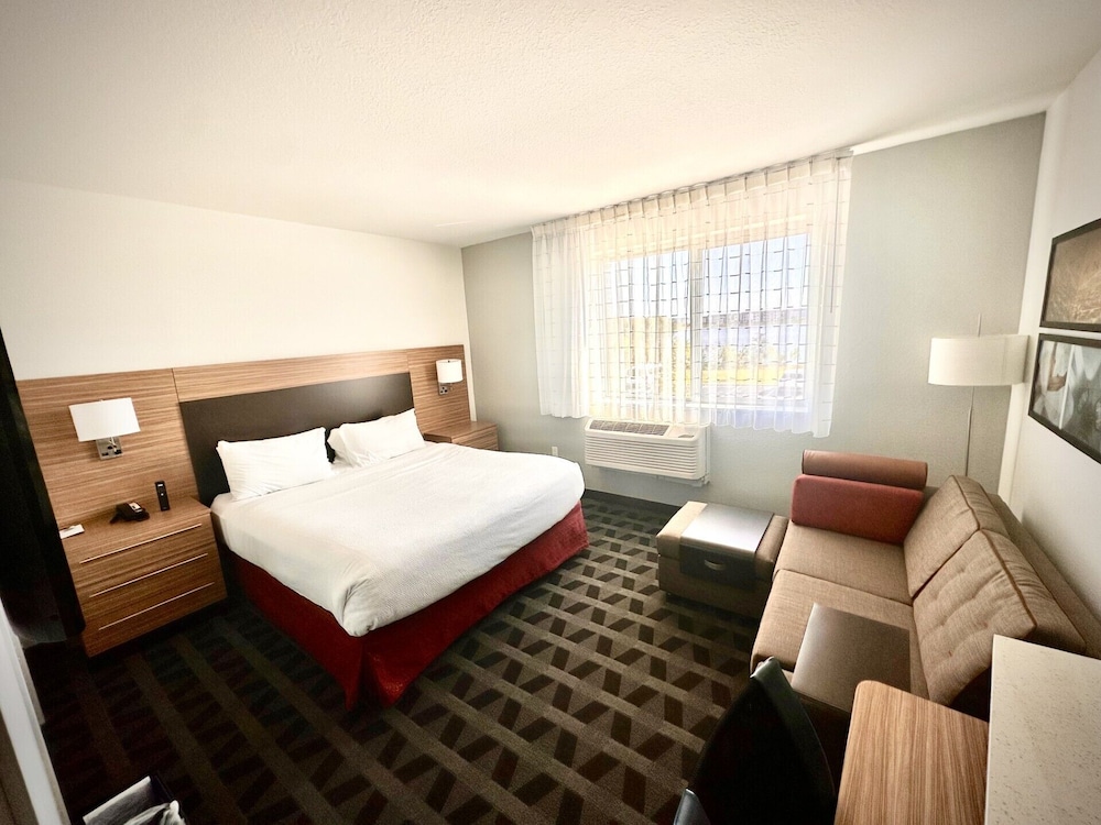 TownePlace Suites by Marriott Venice - photo 16