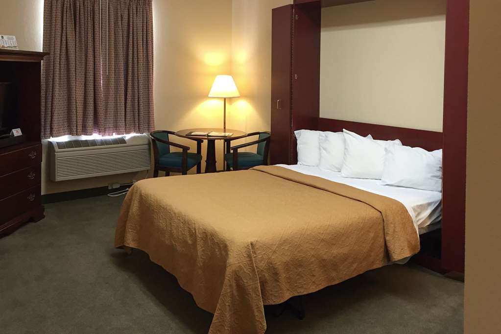 Quality Inn & Suites Bellville Mansfield - photo 6