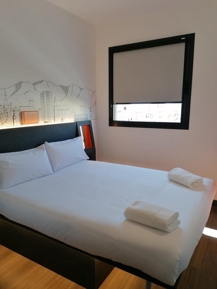 Four Points Flex by Sheraton Malaga Centre — Malaga — photo 5