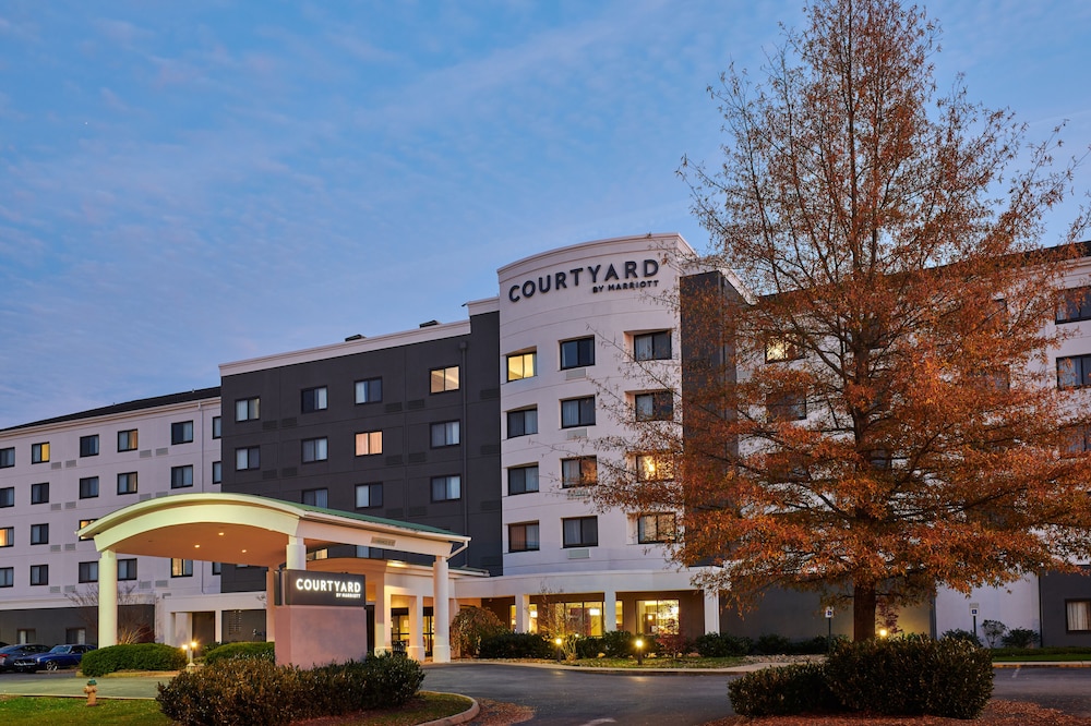 Courtyard by Marriott Bristol - photo 23