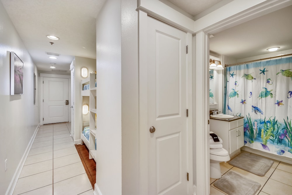Grand Panama Beach Resort by Book That Condo in Panama City Beach, United States