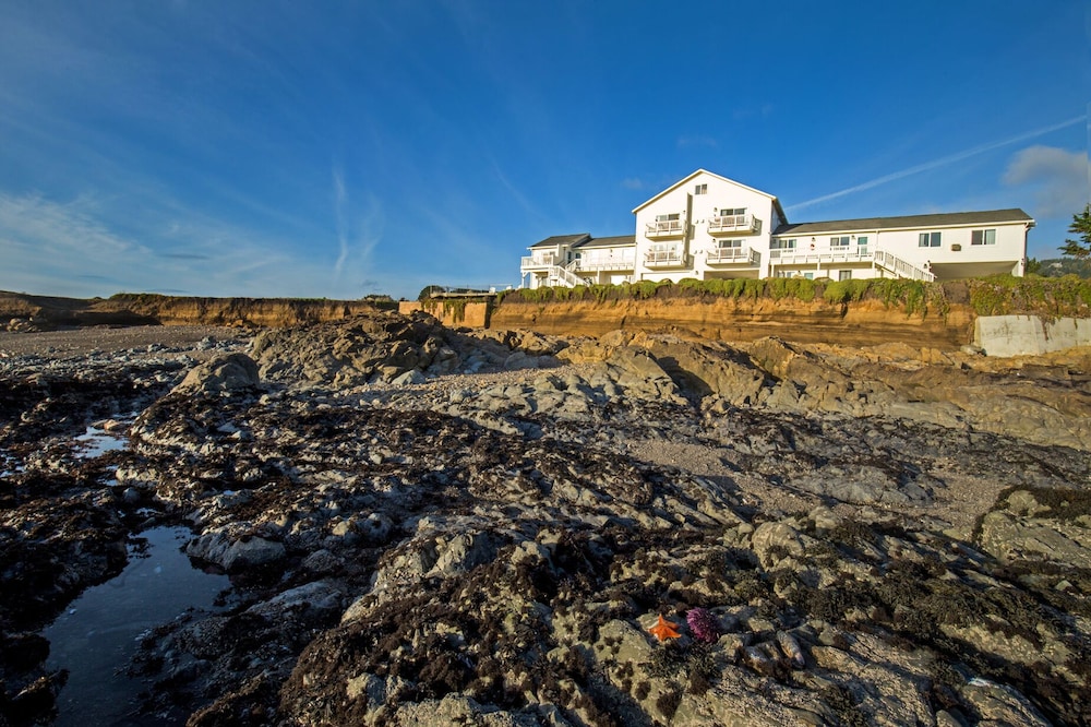 Black Sands Inn - photo 74