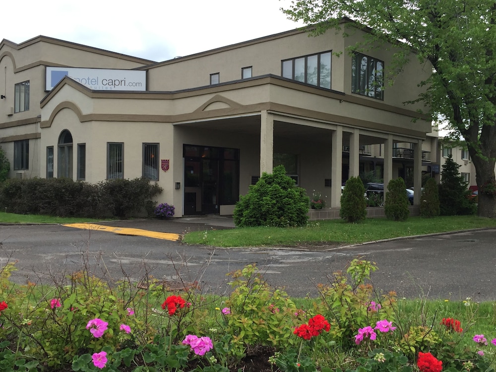 Motel Capri Suites — Repentigny