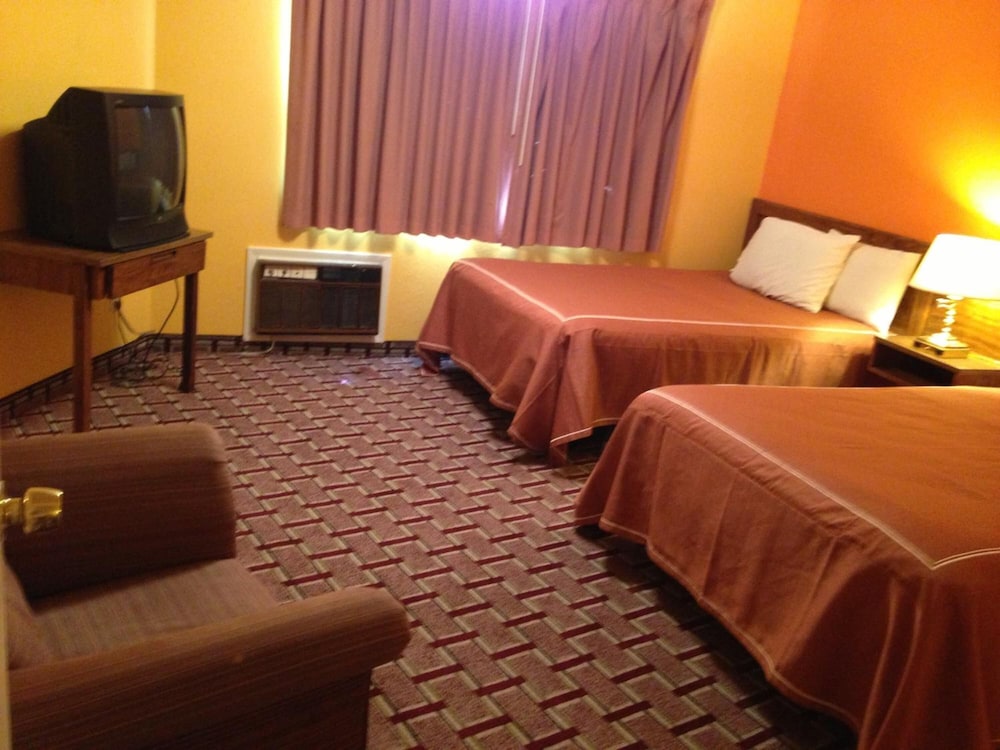 Red Carpet Inn Niagara Falls - photo 21