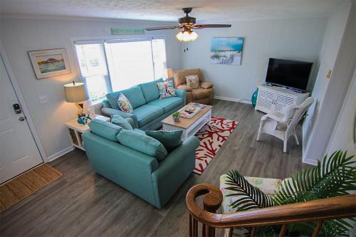 Carolina Cottage by Sea Scape Properties — 4-Star Luxury Hotel in Wrightsville Beach, United States